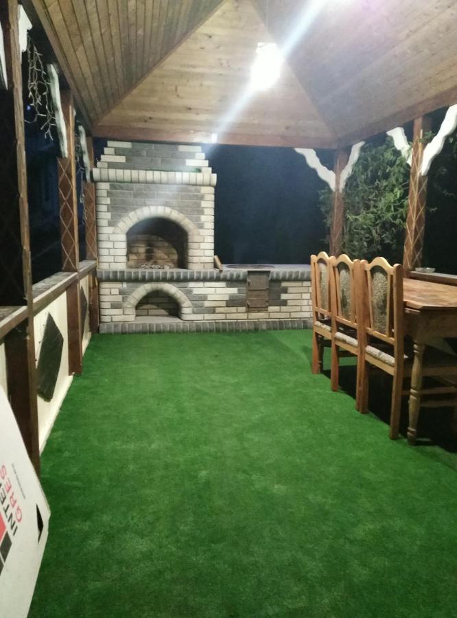 Золото Карпат Villa ยาเรมชา ภายนอก รูปภาพ
