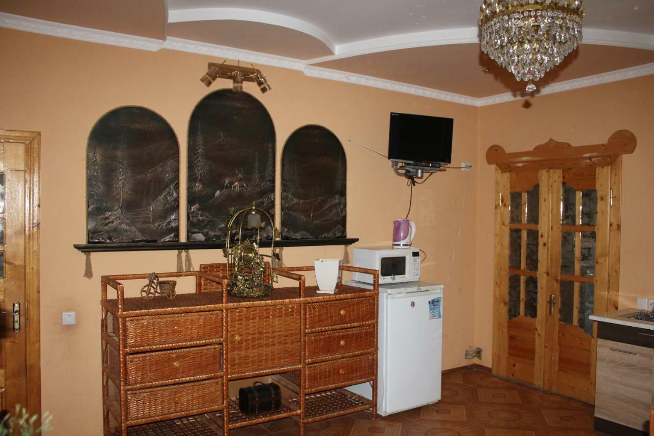 Золото Карпат Villa ยาเรมชา ภายนอก รูปภาพ